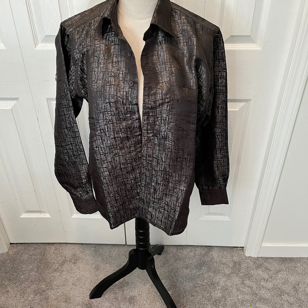 Modish size 10 top